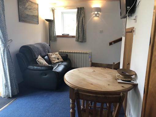 Chicken Coop Cottage Lounge